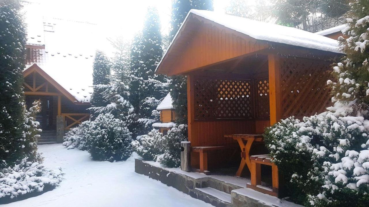 Karpatski Zori Hotel บูโคเวล ภายนอก รูปภาพ